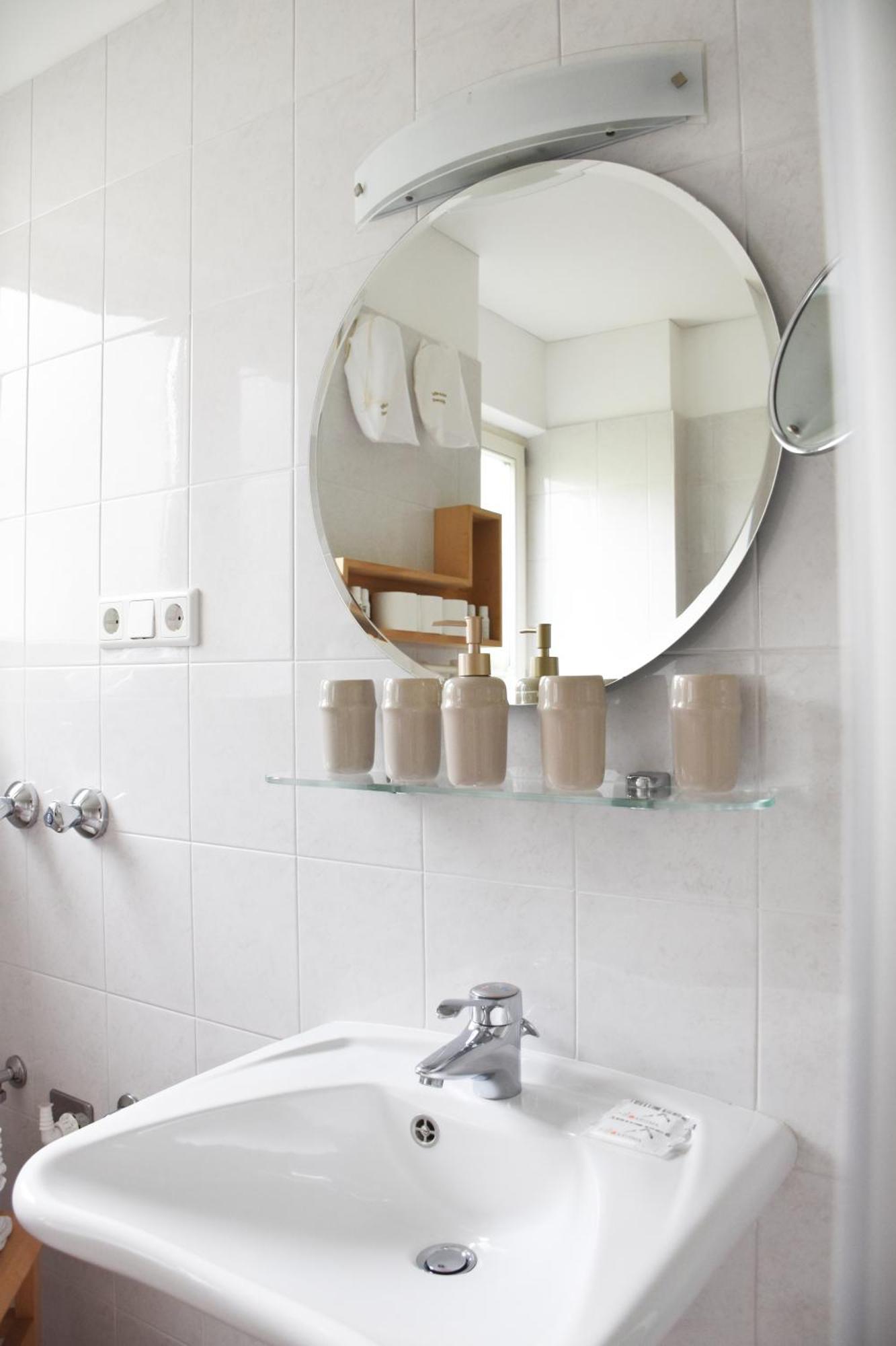 Alpimena Natur-Apartments Meran ภายนอก รูปภาพ